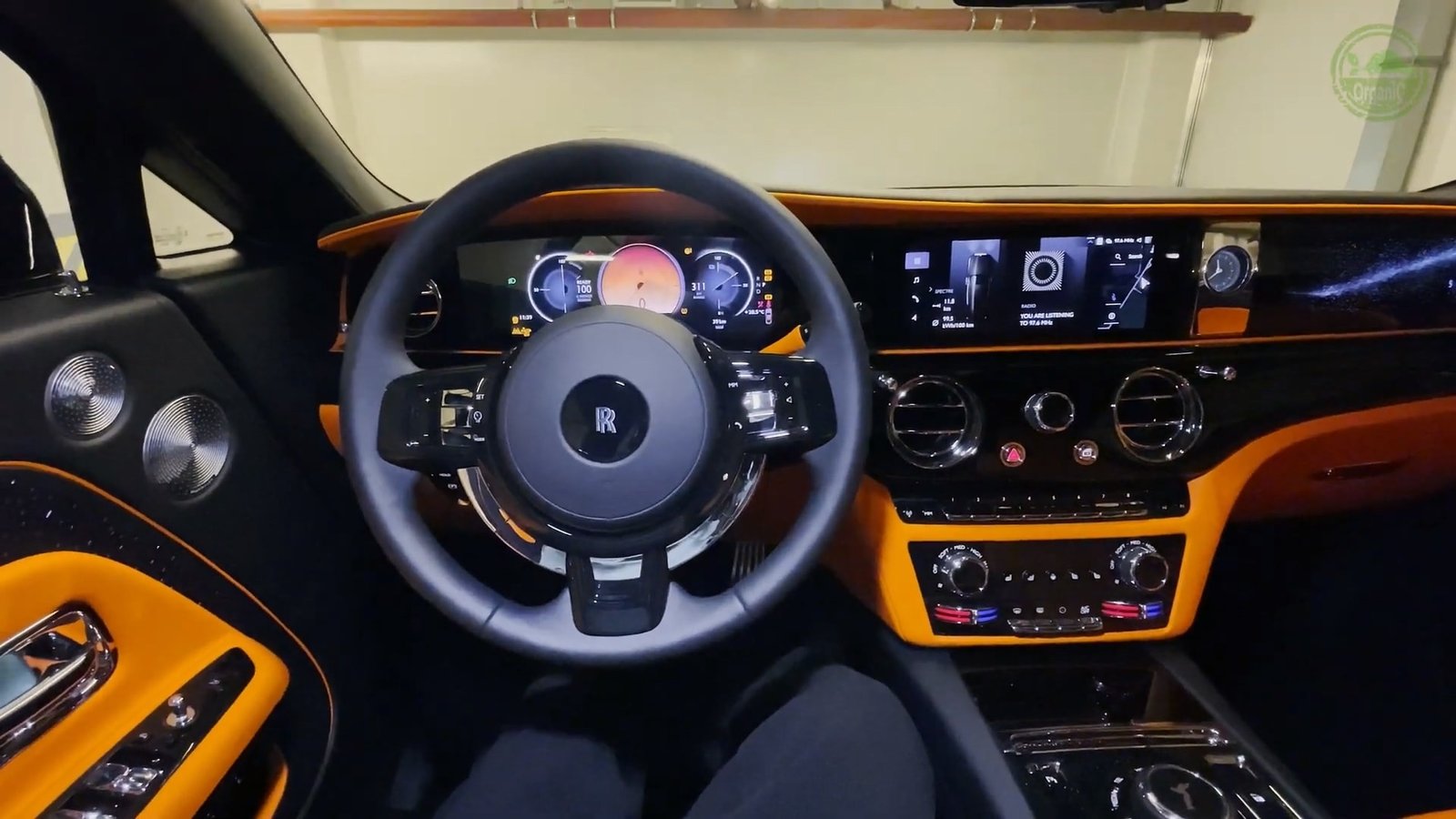 Steering Rolls Royce Spectre 2026