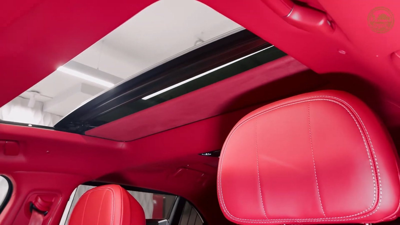 Sunroof 2026 Bentley Flying Spur