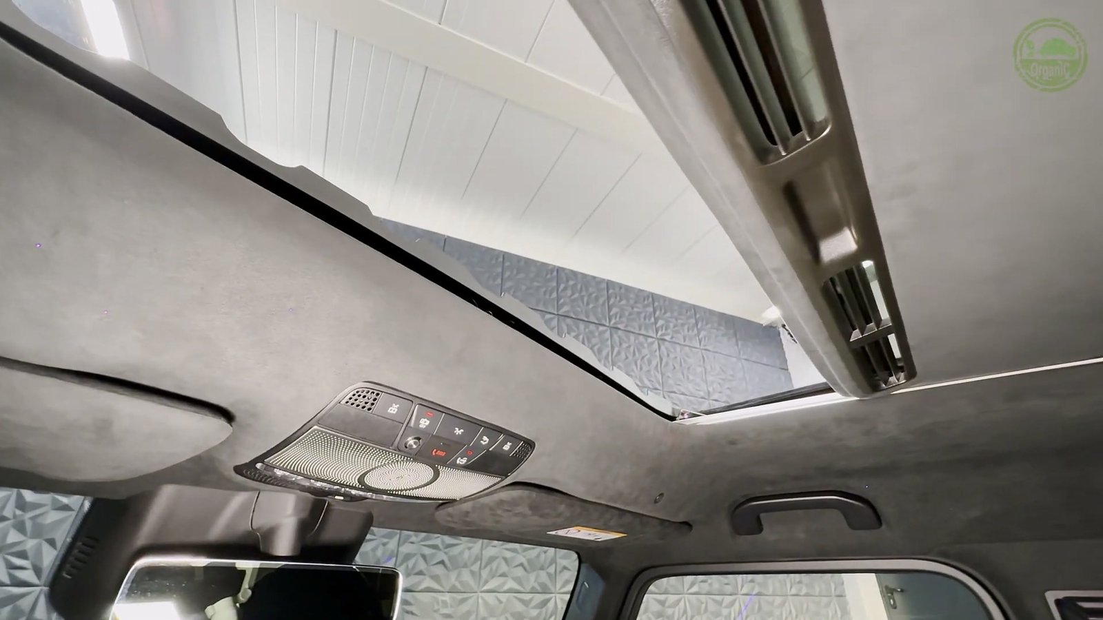 Sunroof 2026 Mercedes AMG G 63