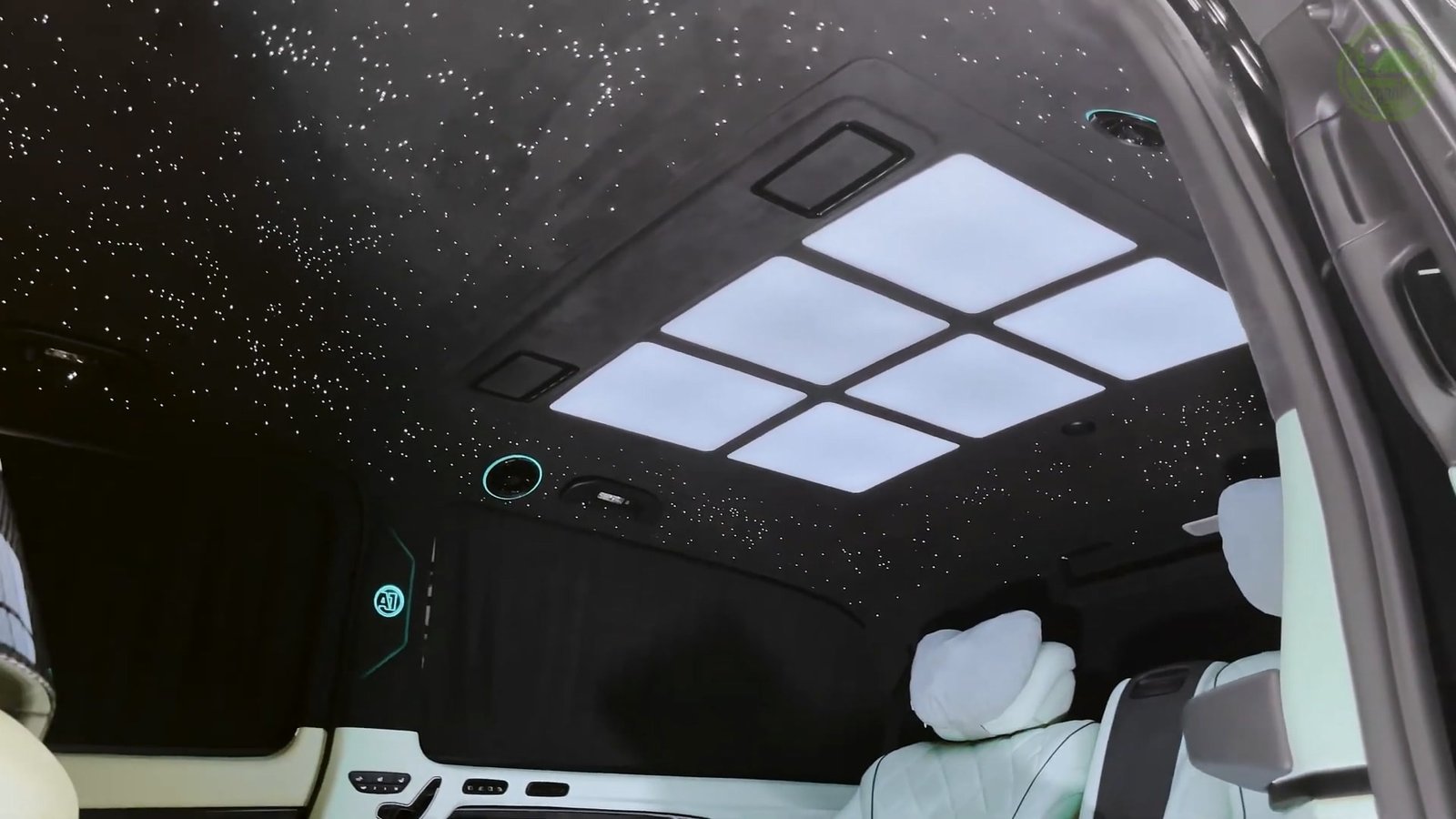 Sunroof 2026 Mercedes V Class Inferno