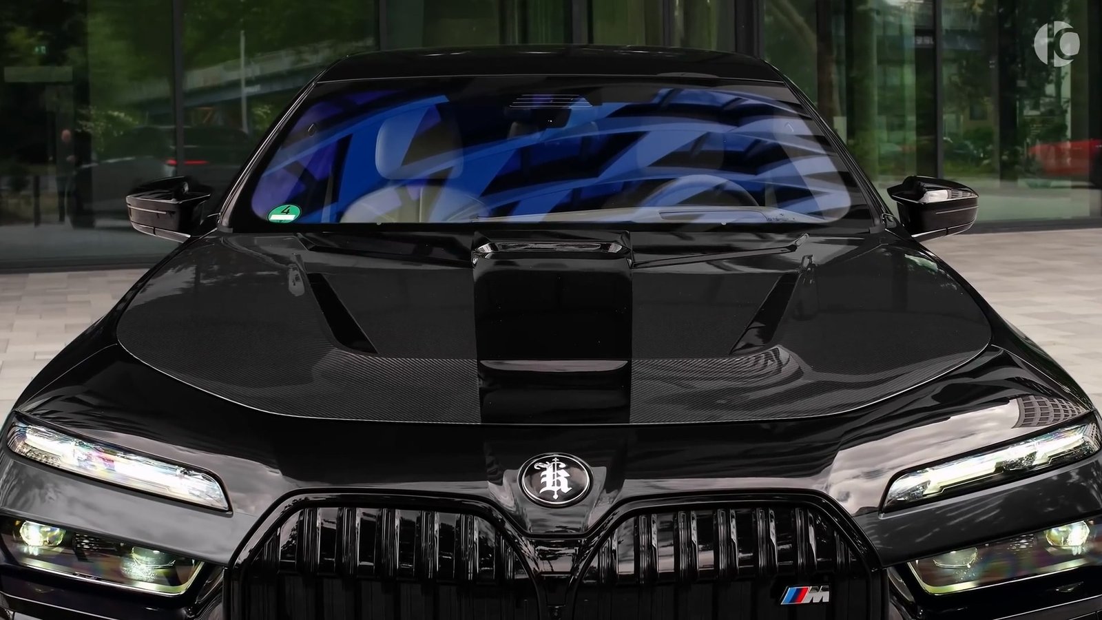 Windshield 2026 BMW 7 Series Individual