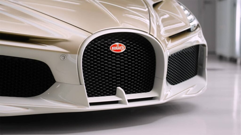 La Perle Rare Bugatti W16 Mistral (2)