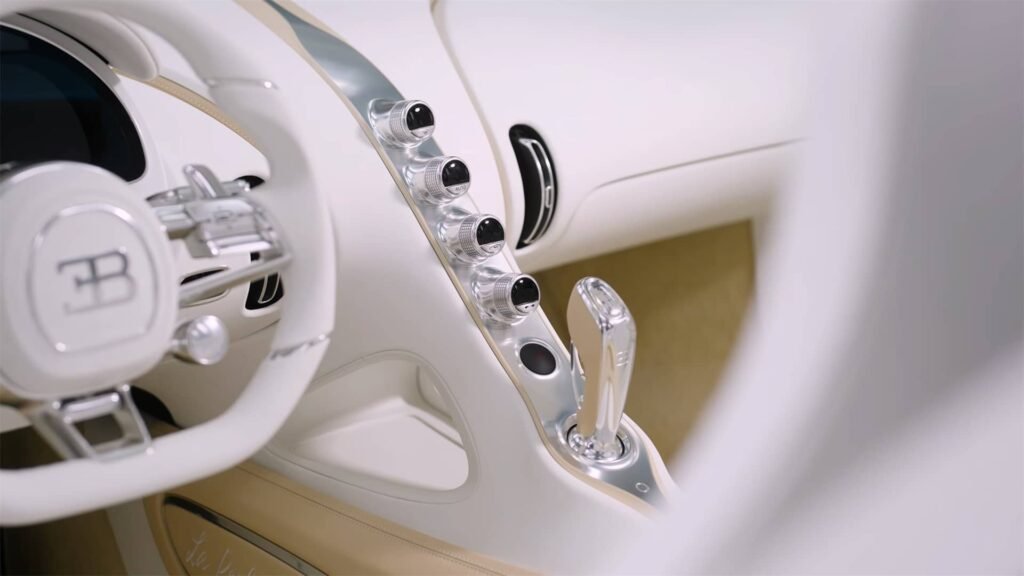 La Perle Rare Bugatti W16 Mistral (4)