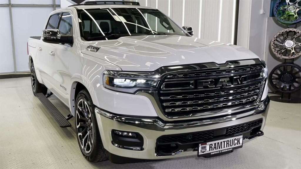 Side Front 2026 Dodge RAM 1500 Longhorn