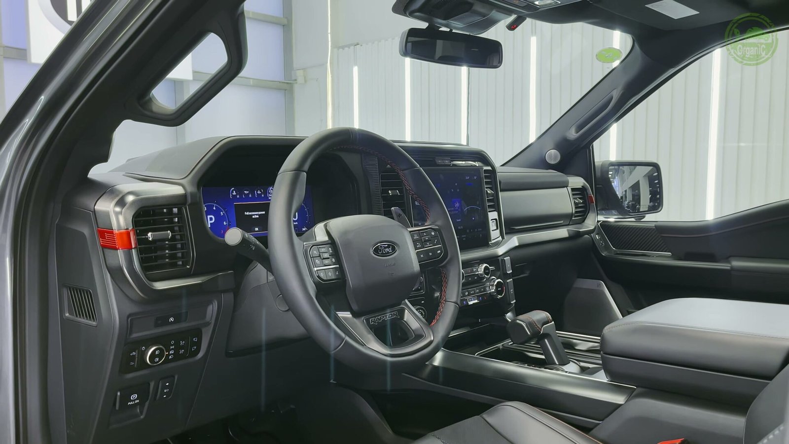 Front Cabin 2027 Ford F 150