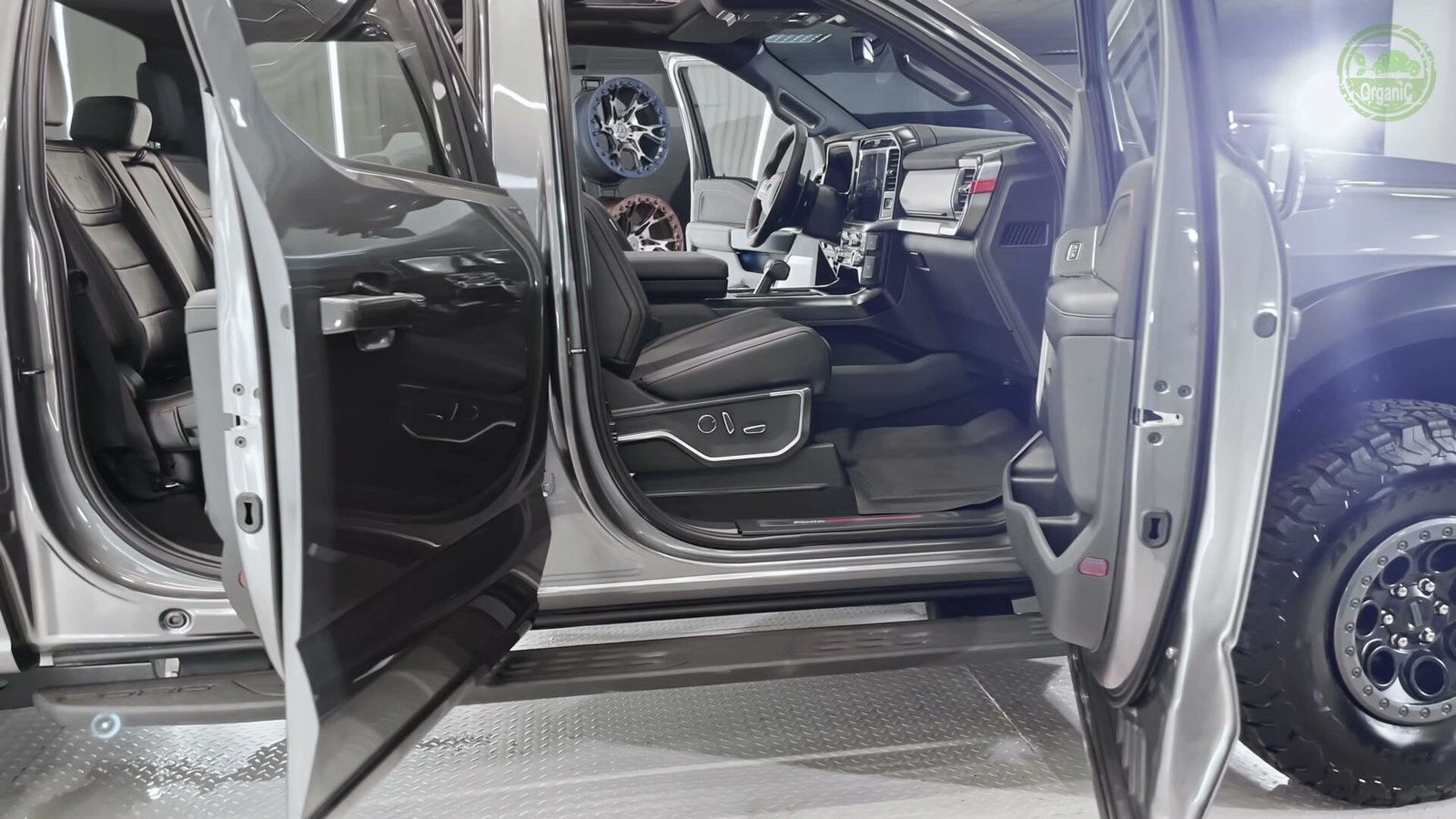 Overview3 2027 Ford F 150