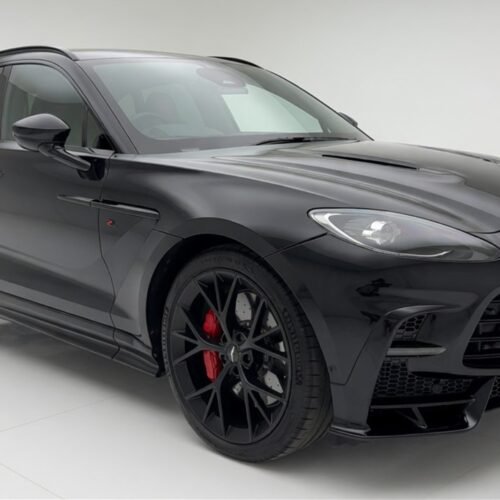 2026 Aston Martin DBX