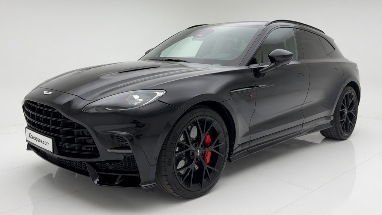 2026 Aston Martin DBX(1)
