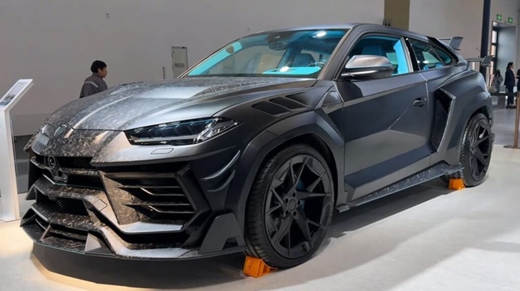 2026 Lamborghini Urus SE