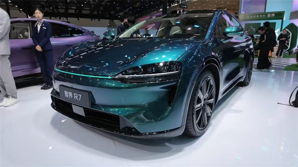 2026 Luxeed R7 (Zhijie R7)