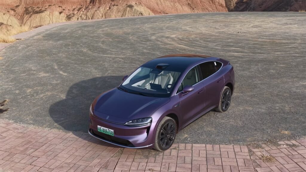 2026 Luxeed R7 (Zhijie R7) (2)