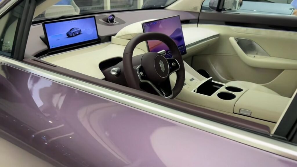 2026 Luxeed R7 (Zhijie R7) (4)