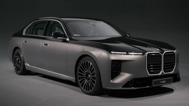 2027 BMW 7 Series M Sport