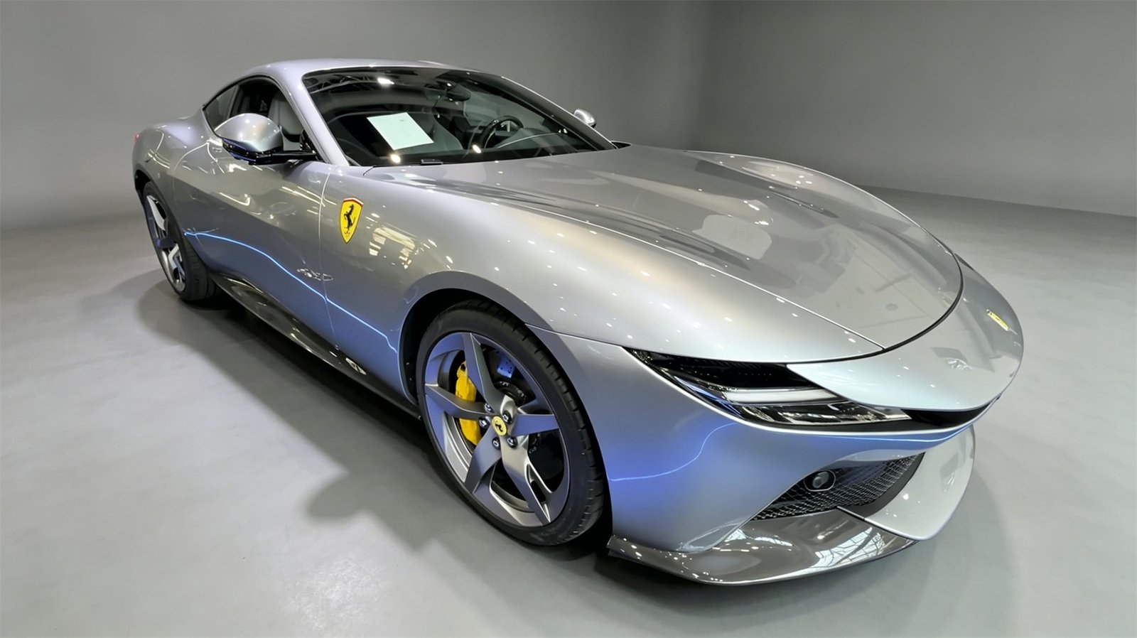 2027 Ferrari Amalfi