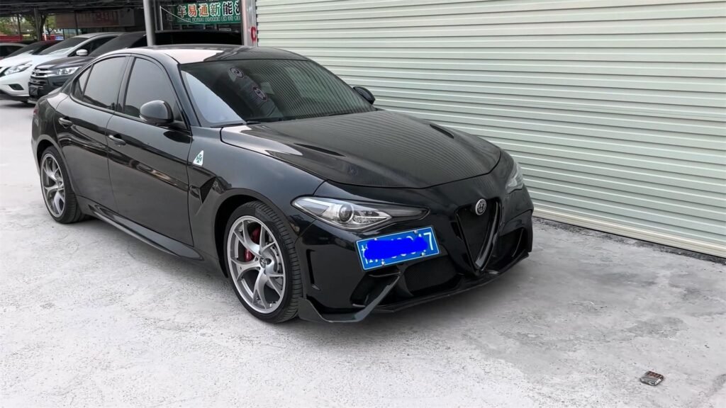 Alfa Romeo Giulia (2)