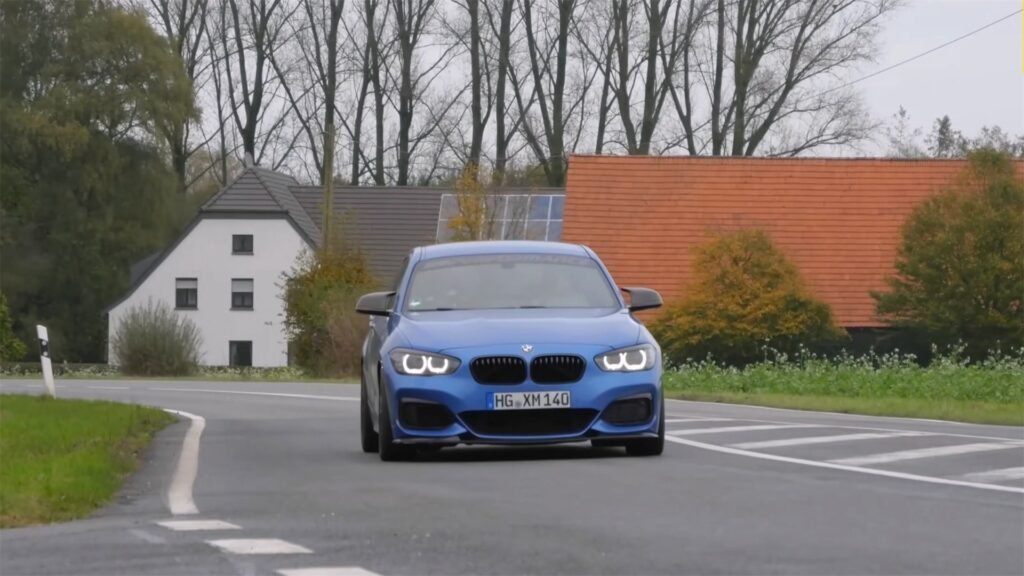 BMW M140i