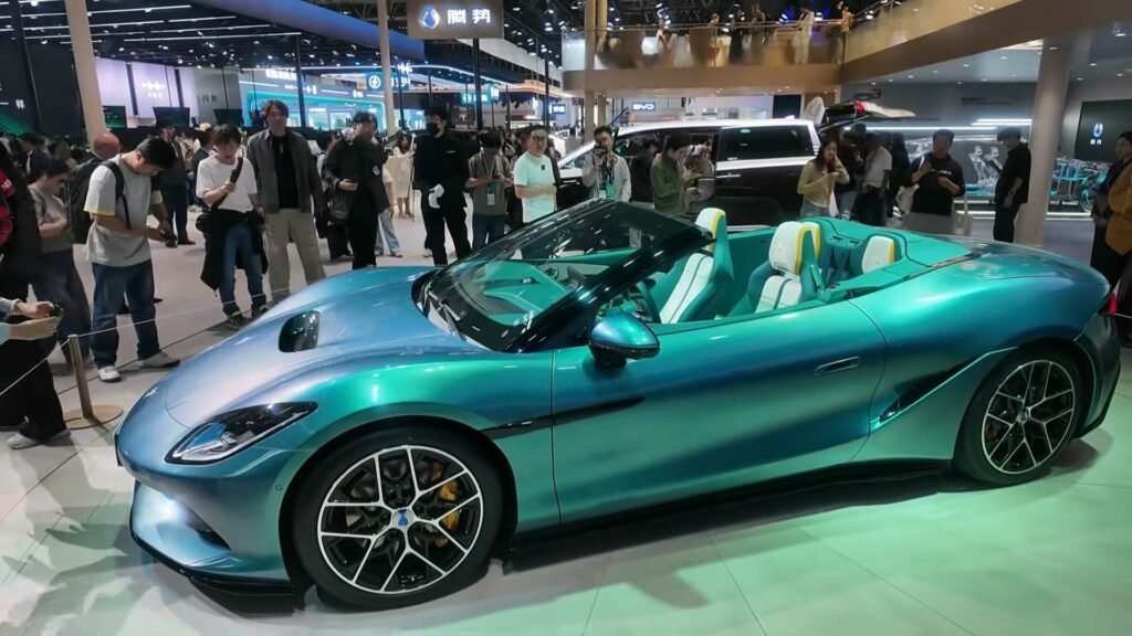 BYD Denza Z Roadster at Beijing Auto Show