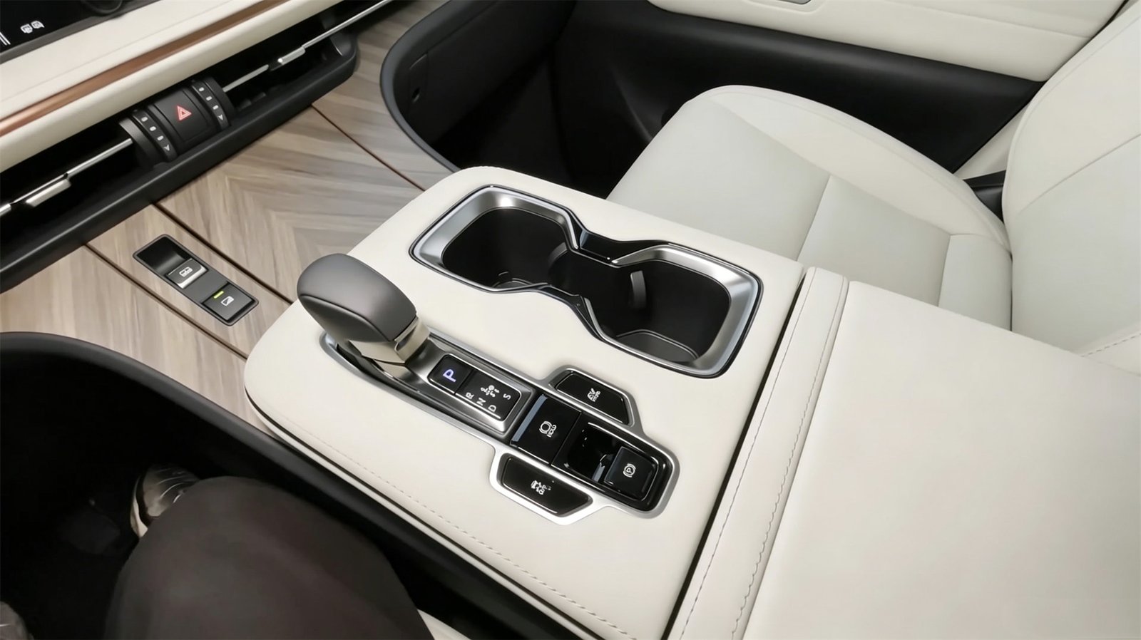 Console 2026 Lexus LM