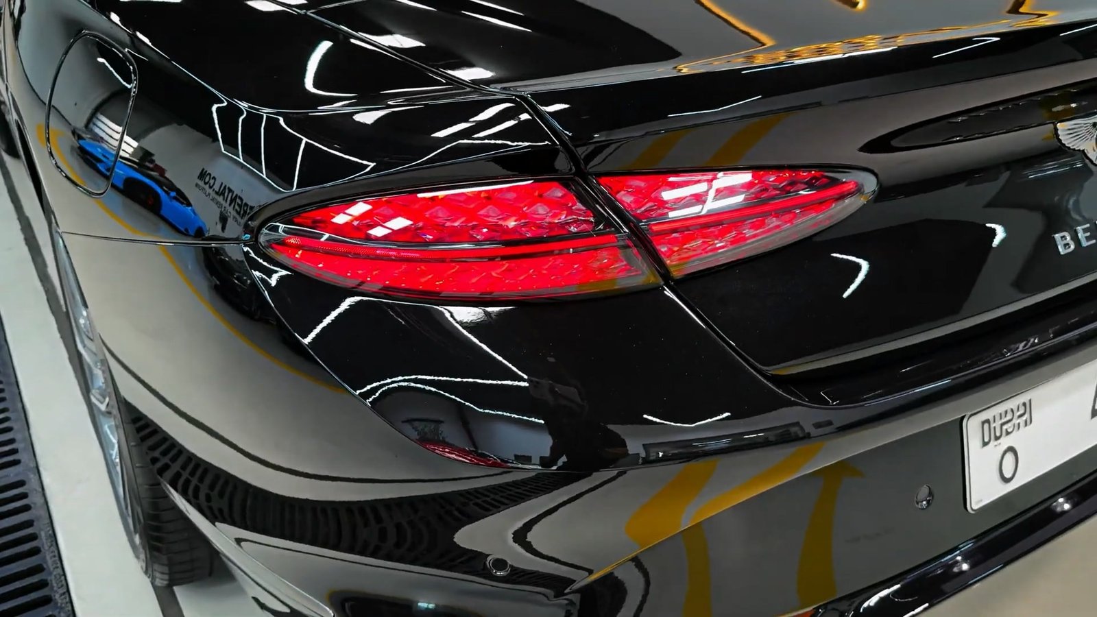 Exterior 2026 Bentley Continental GTC (11)