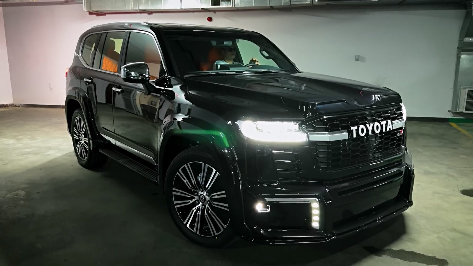 Exterior 2026 Toyota Land Cruiser (1)