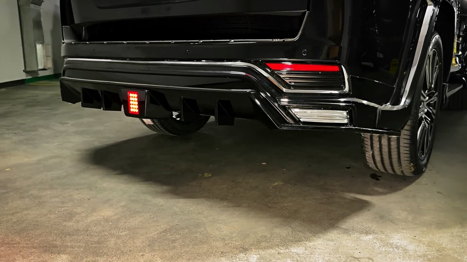 Exterior 2026 Toyota Land Cruiser (14)