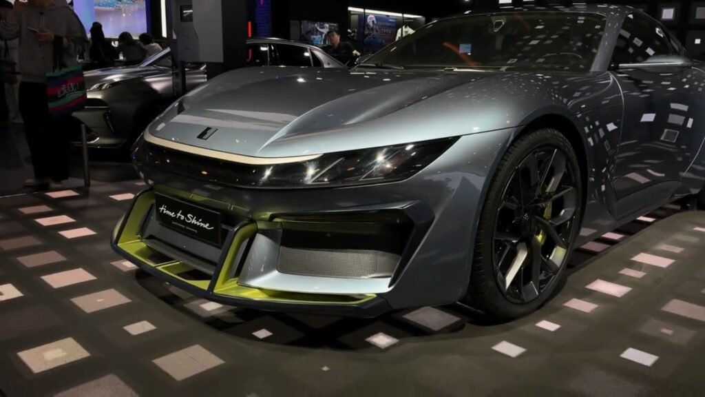 Front 2026 Lynk & Co Time to Shine GT Concept