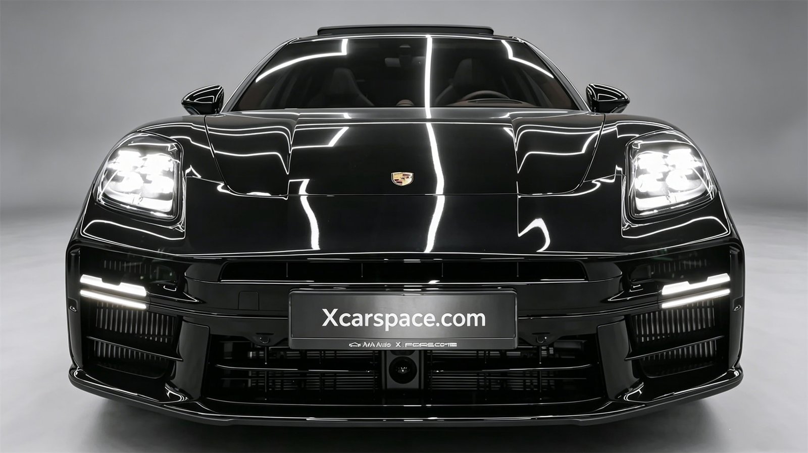 Front 2027 Porsche Panamera GTS