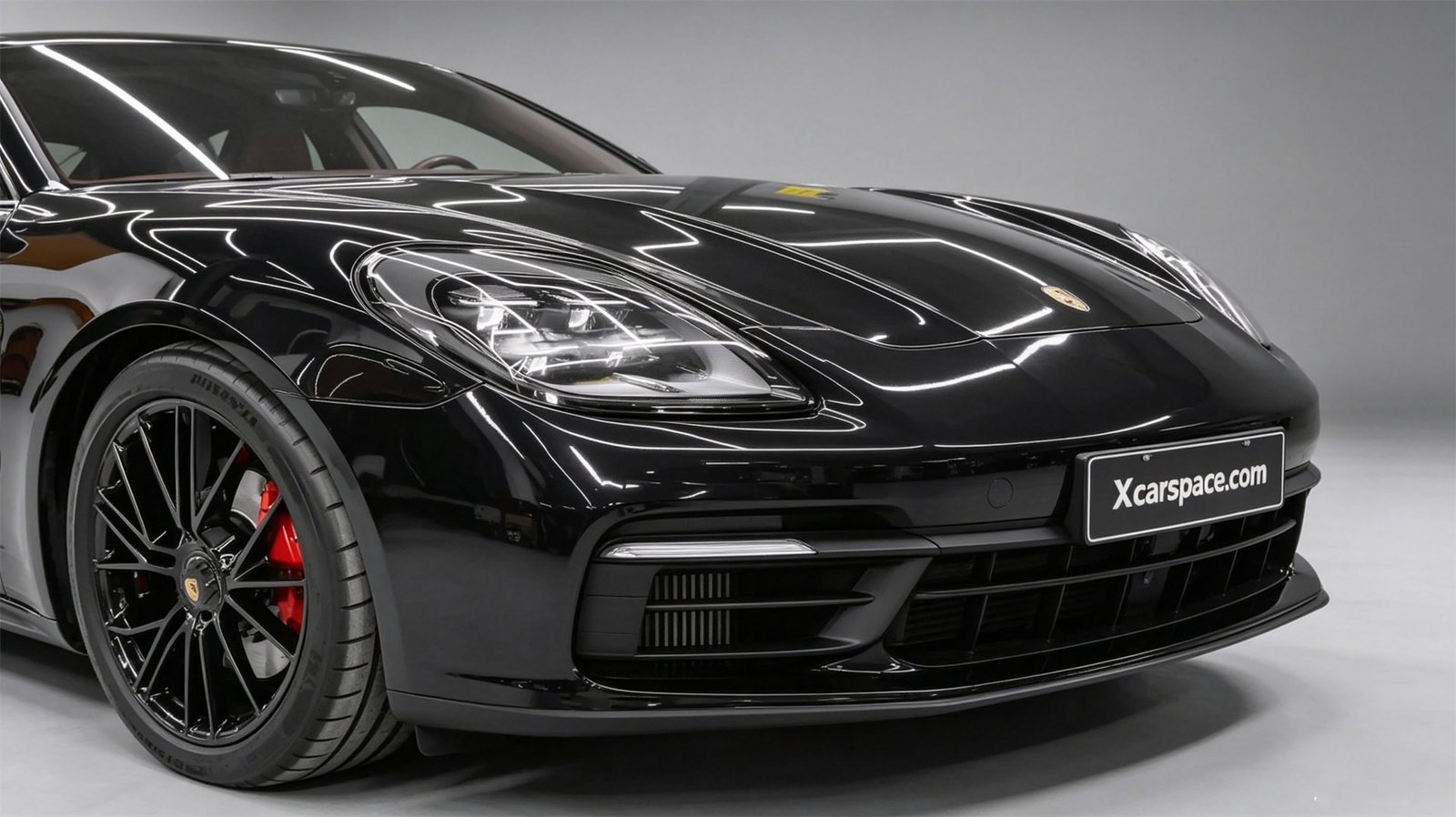 Front Head 2027 Porsche Panamera GTS