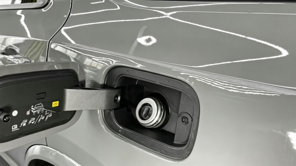 Fuel Port 2027 Dodge Durango SRT