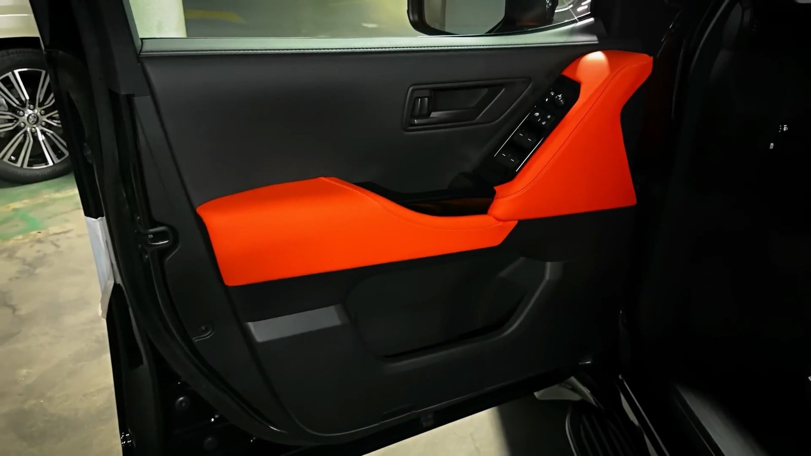 Interior 2026 Toyota Land Cruiser (1)