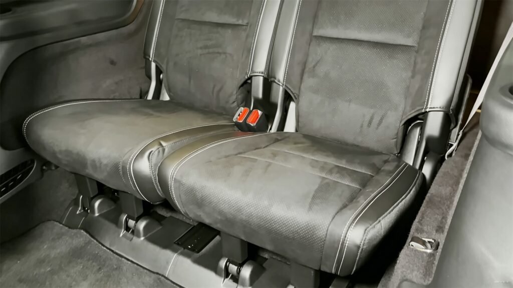 Interior 2027 Dodge Durango SRT (3)