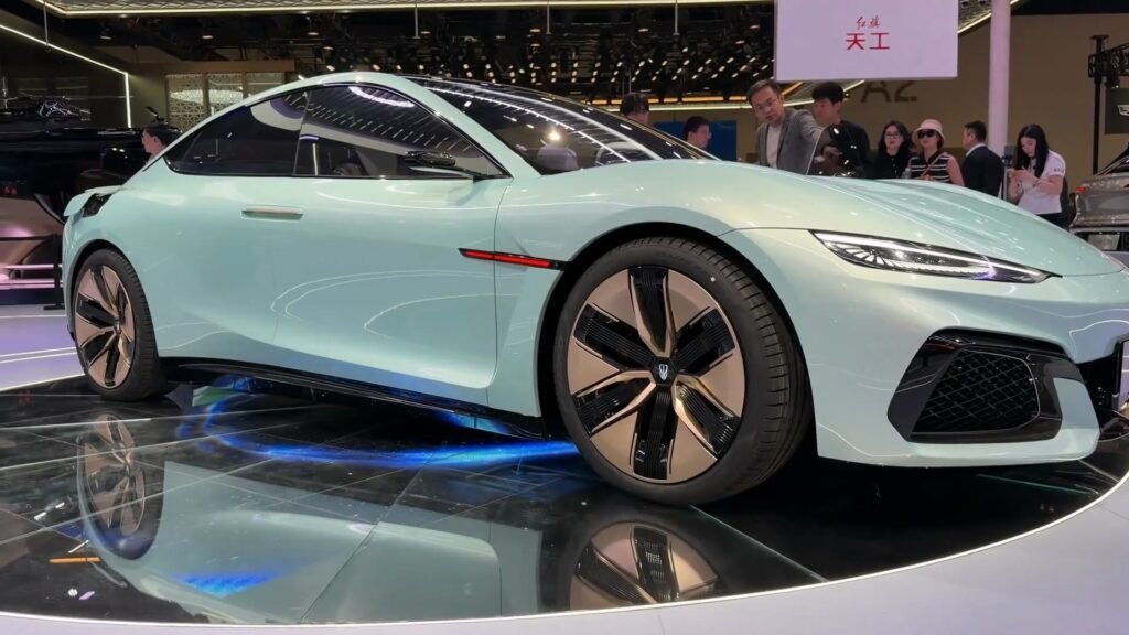 Left Side 2026 Hongqi TianGong S Concept