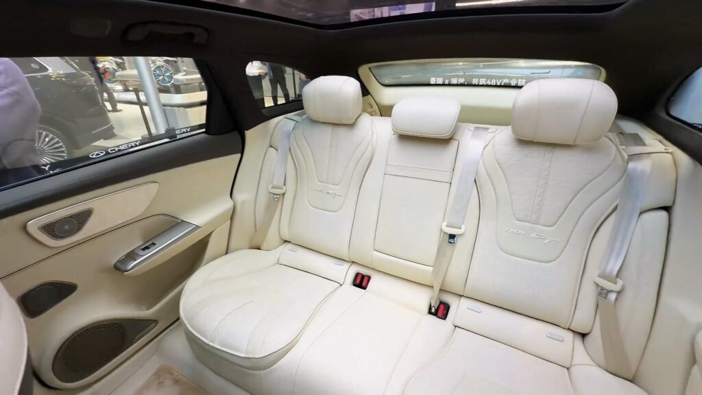 Rear Cabin 2026 Chery Fengyun A9L GT