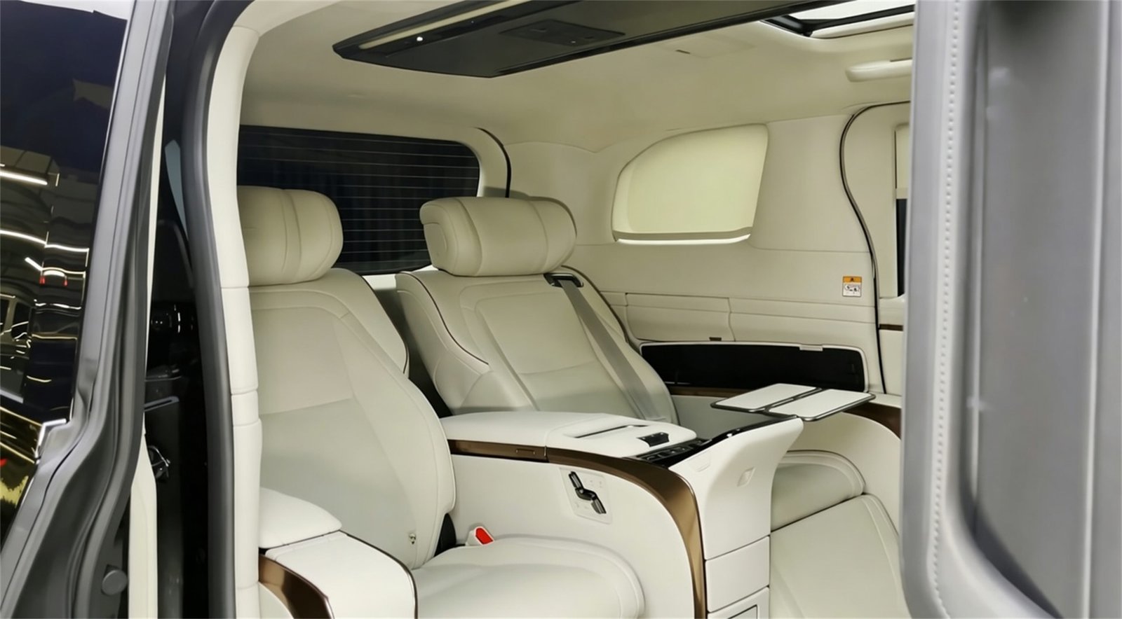 Rear Cabin 2026 Lexus LM