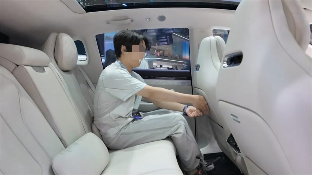 Rear Seats 2026 Luxeed R7 (Zhijie R7).