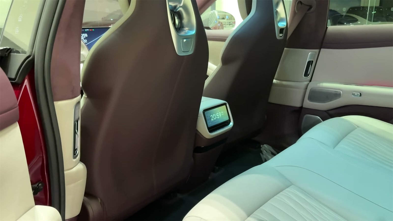 Rear Space 2026 Xiaomi YU7 GT