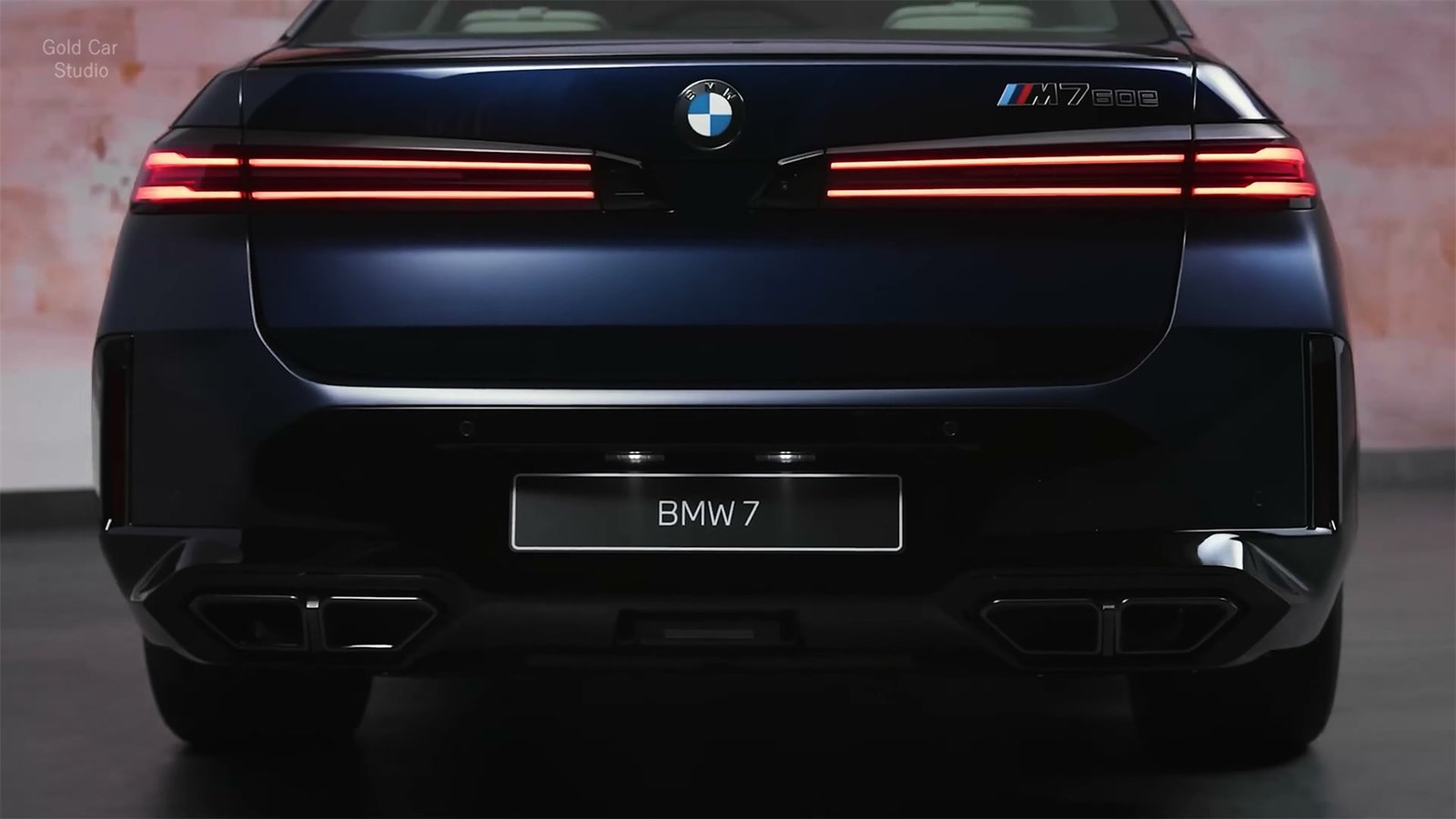 Rear1 2027 BMW 7 Series M Sport