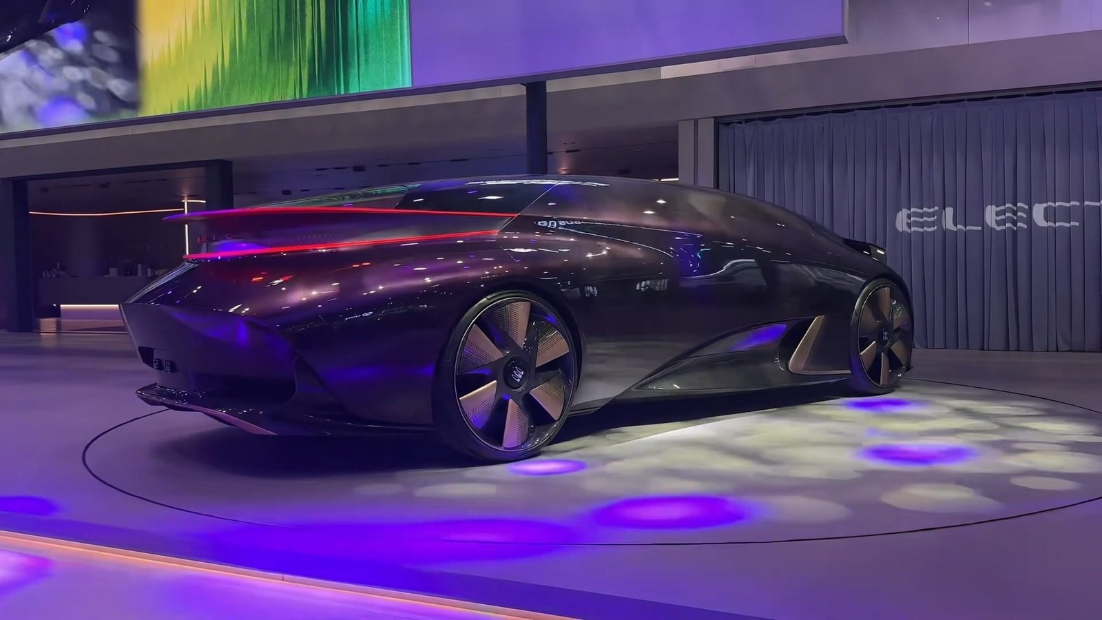 Side 1 2026 Buick Electra Zhijing Concept