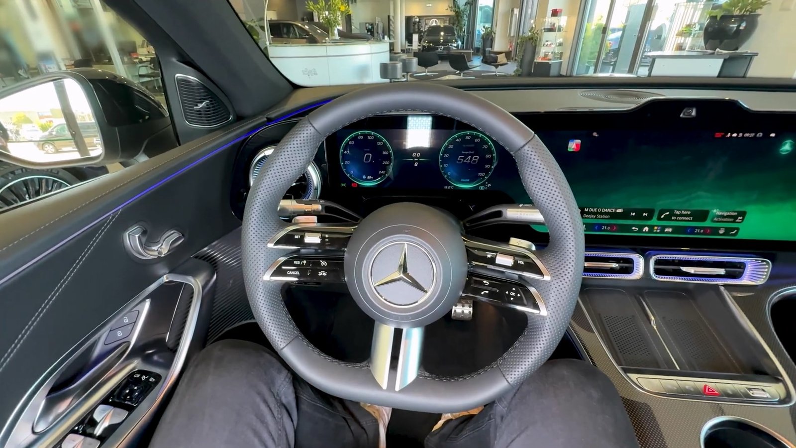 Steering 2027 Mercedes GLC EV