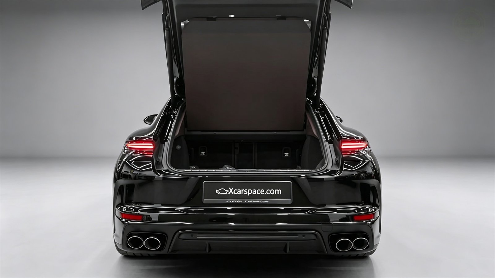 Trunk 2027 Porsche Panamera GTS