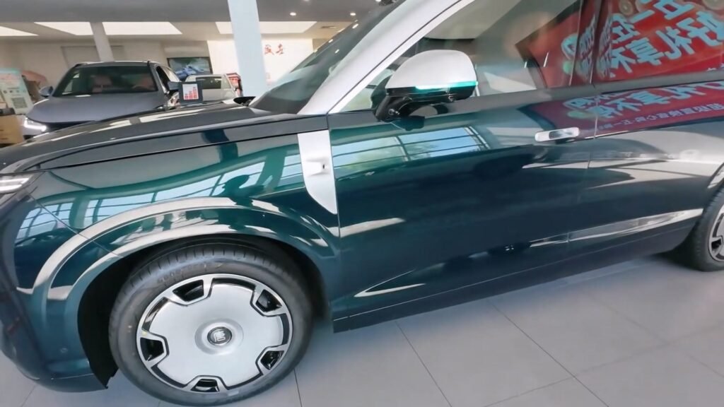 Wheel Close Up BYD Da Tang 2026