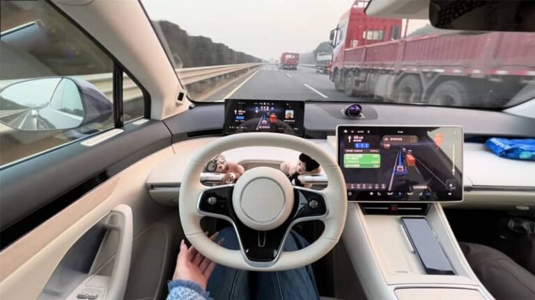 Why the 2026 Luxeed R7 (Zhijie R7) Is the Smartest Buy in the $35K Coupe SUV Segment Right Now