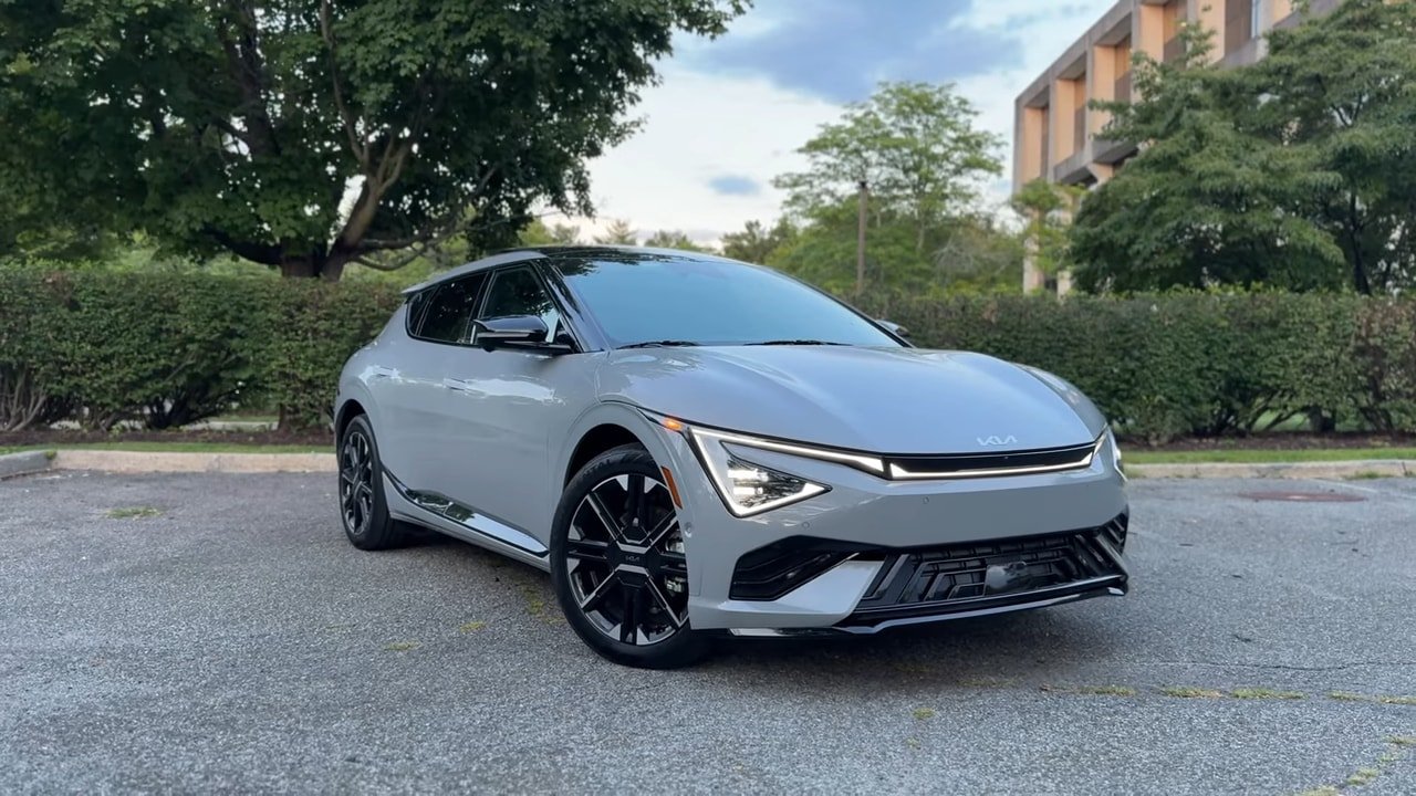 2025 Kia EV6 GT Line Top 3 Small Electric SUVs