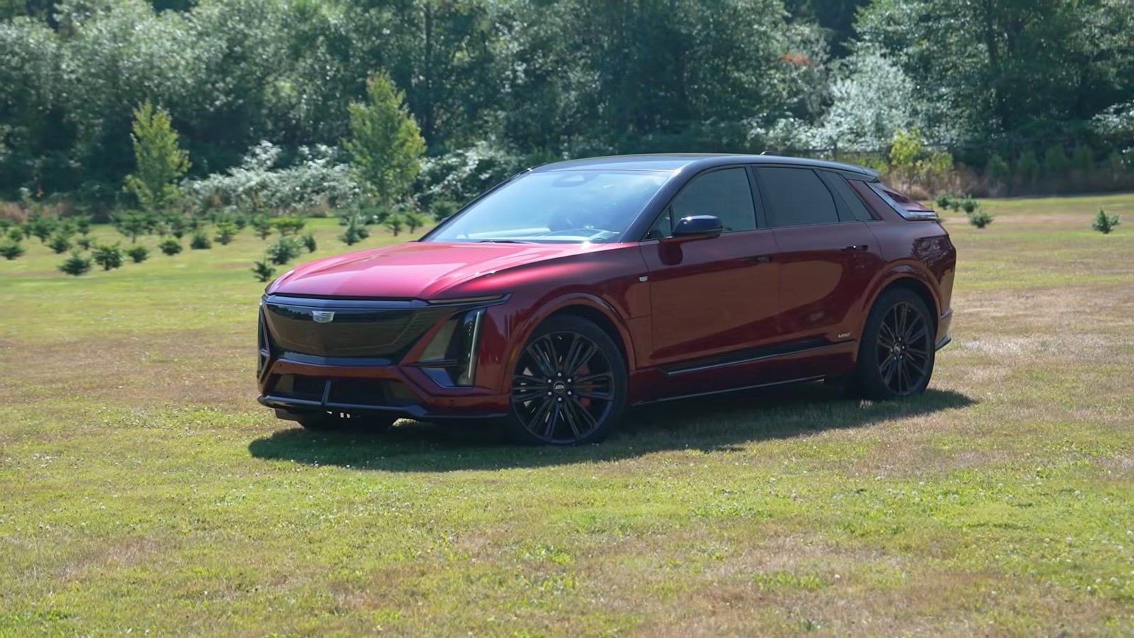 2026 Cadillac LYRIQ Top 3 Best Midsize Luxury Electric SUVs
