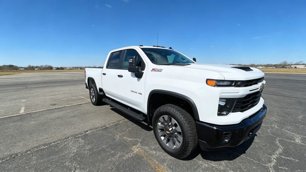 2026 Chevrolet Silverado 2500HD Top 2 Best Pickup Trucks 2026