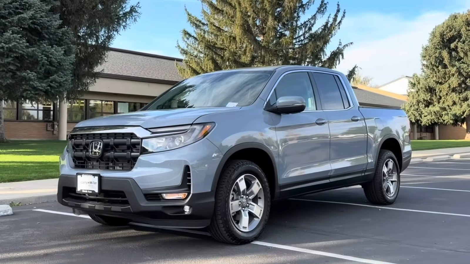 2026 Honda Ridgeline Top 4 Best Midsize Trucks