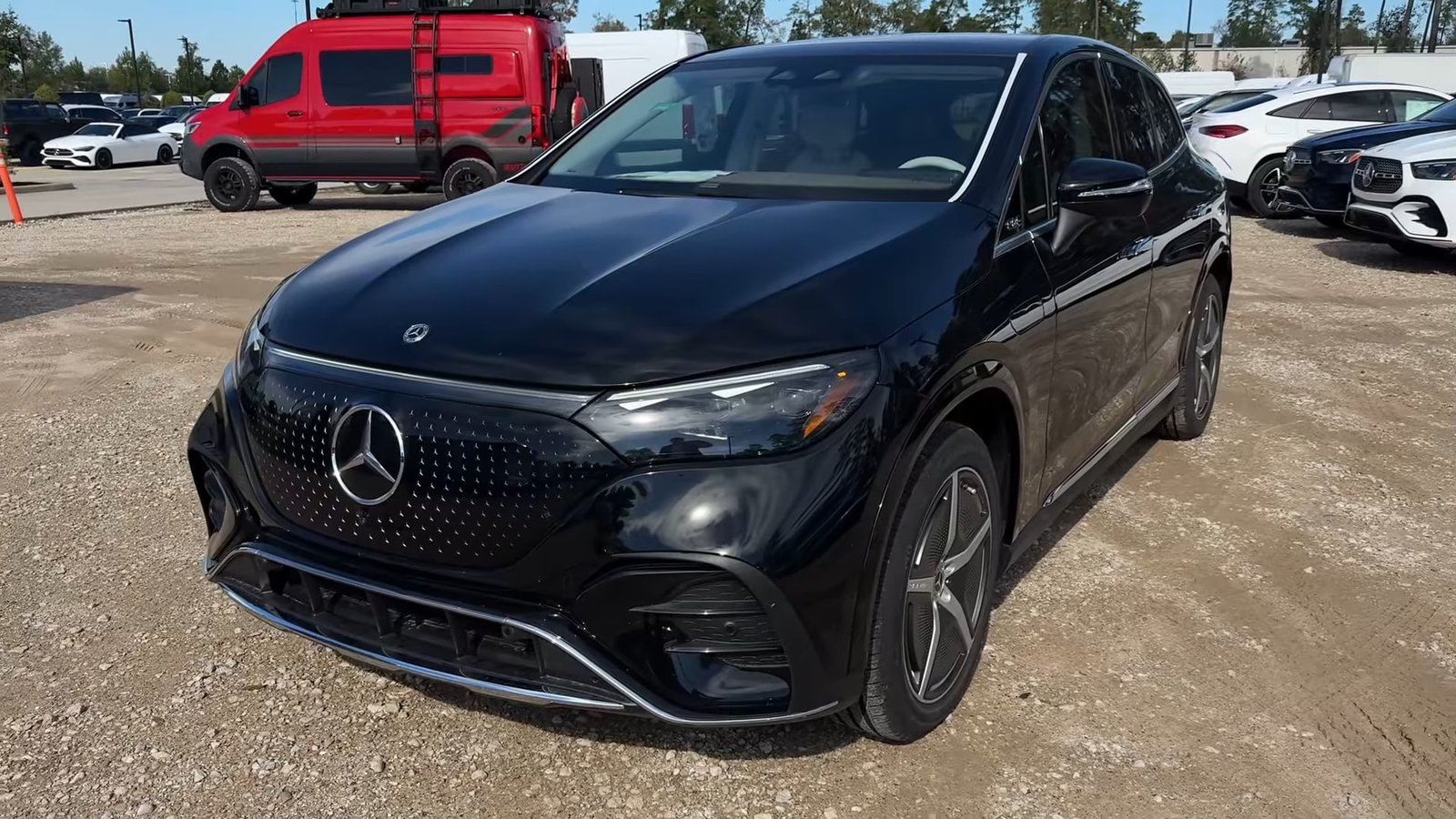 2026 Mercedes Benz EQE SUV Top 2 Best Midsize Luxury Electric SUVs