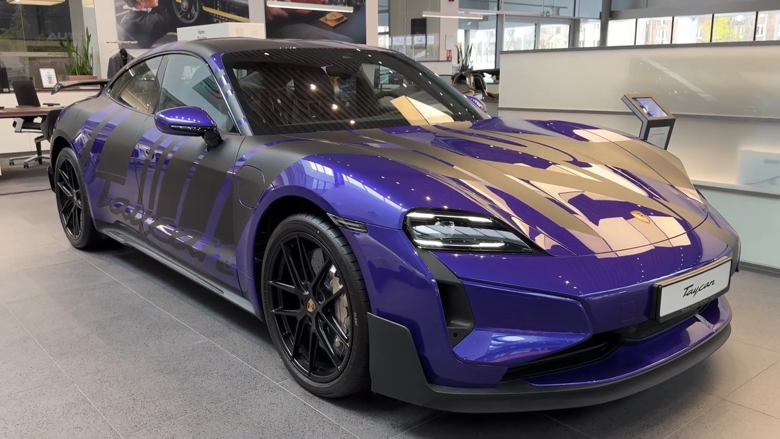 2026 Porsche Taycan Turbo GT