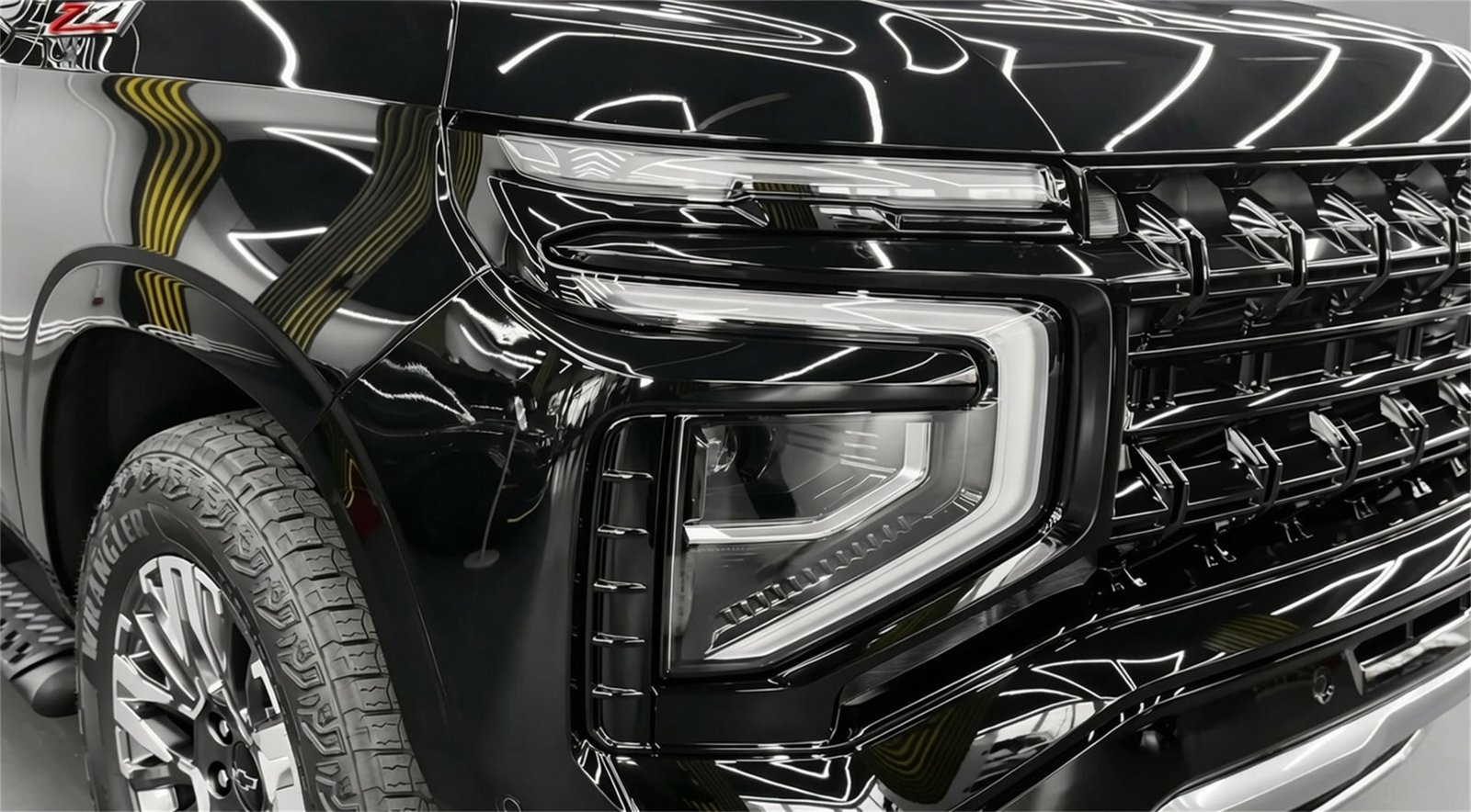 Close Up 2027 Chevrolet Tahoe Z71 (4)