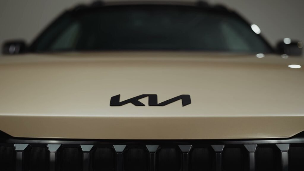 Close Up 2027 Kia Seltos (3)